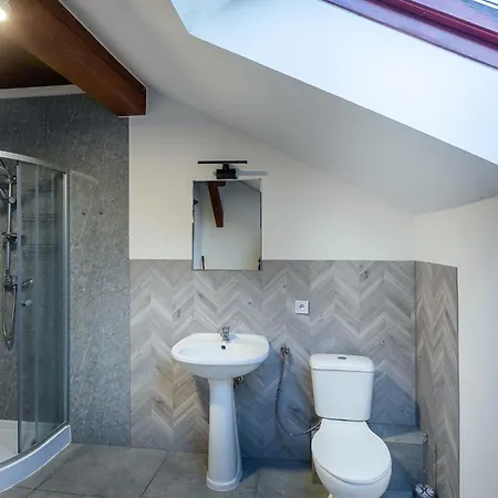 Homestay Mitry 4 *