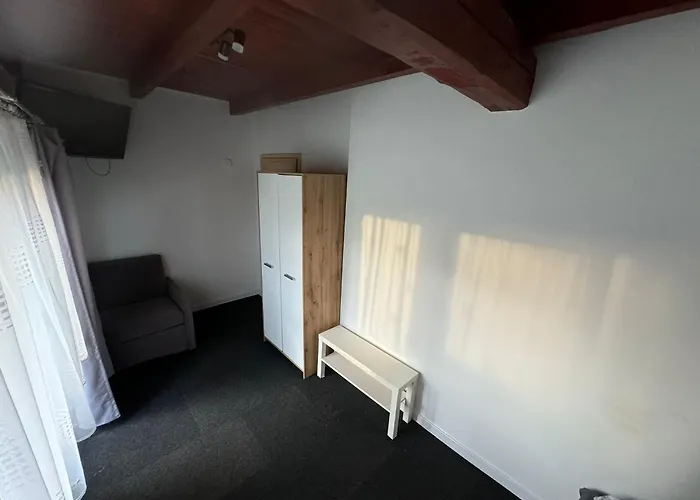 Rum i privatbostad Mitry 4 *