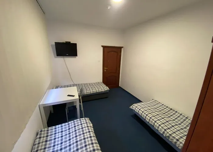 Mitry 4 * גדינייה