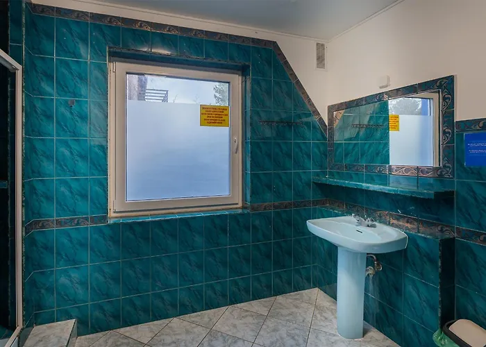 Rum i privatbostad Mitry 4